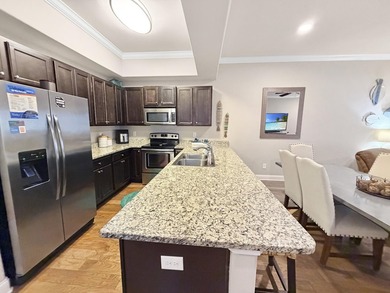 Located in the coveted ''A Building'' at Alerio, one of Miramar - photo 4