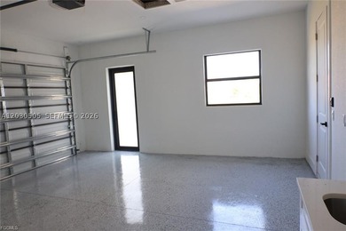 Discover this beautifully designed 5-bedroom, 4-bathroom corner - photo 26