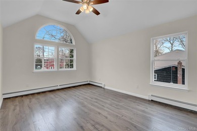Move right into this updated 3 BR, 2.5 Bathroom, Colonial style - photo 30