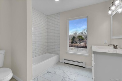 Move right into this updated 3 BR, 2.5 Bathroom, Colonial style - photo 33