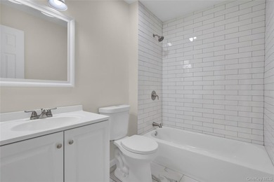 Move right into this updated 3 BR, 2.5 Bathroom, Colonial style - photo 34