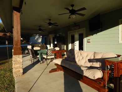 This is a must see property!! 1743+/- sq ft of living area - photo 10