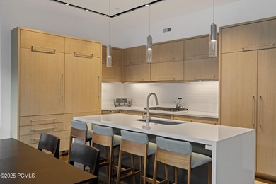 Come home to The Parkite, where luxury meets the character of - photo 7