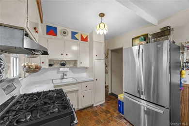 Welcome to this nice semi-attached single-family townhouse - photo 15