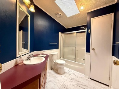 The seller is MOTIVATED and has reduced the price! Don't pass up - photo 17
