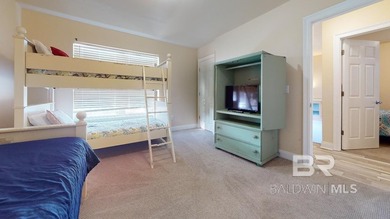 RARE GULF-FRONT DUPLEX OPPORTUNITY!Exceptional 12-bedroom - photo 18
