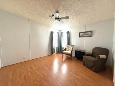 The seller is MOTIVATED and has reduced the price! Don't pass up - photo 18
