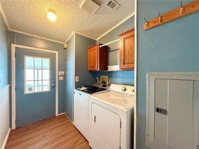 The seller is MOTIVATED and has reduced the price! Don't pass up - photo 20