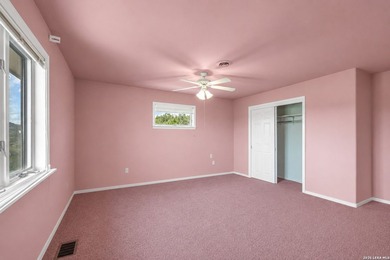 Multiple offer bid deadline is Sunday, July 19 at 5pm. Looking - photo 22