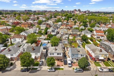 Welcome to this nice semi-attached single-family townhouse - photo 26