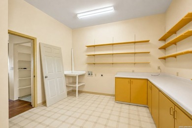 Multiple offer bid deadline is Sunday, July 19 at 5pm. Looking - photo 30