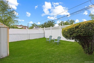 Welcome to this nice semi-attached single-family townhouse - photo 33