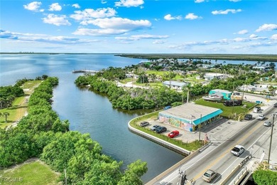 Prime waterfront commercial property for sale in the heart of - photo 8