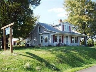 Lake Home For Sale in Coxs Creek, Kentucky