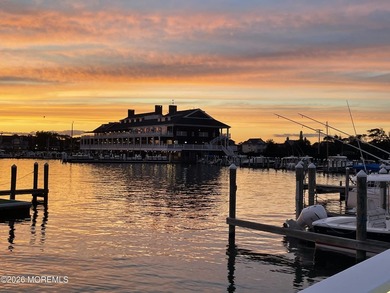 In the heart of Bay Head, this waterfront beauty (double lot 100 - photo 4