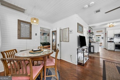 Charming cottage in downtown St. Marys featuring character - photo 15