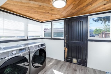 Welcome to 405 W. Spruce St. in Sequim! This charming, oversized - photo 15