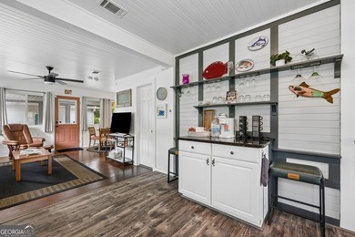 Charming cottage in downtown St. Marys featuring character - photo 18