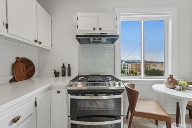 Presidio Heights at its finest! This spacious three-bedroom - photo 19