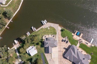 Lake Home For Sale in Hillsboro, Missouri