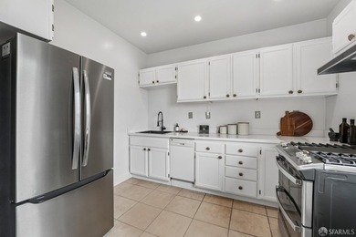 Presidio Heights at its finest! This spacious three-bedroom - photo 23