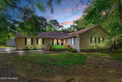 Neuse River Home For Sale in New Bern North Carolina