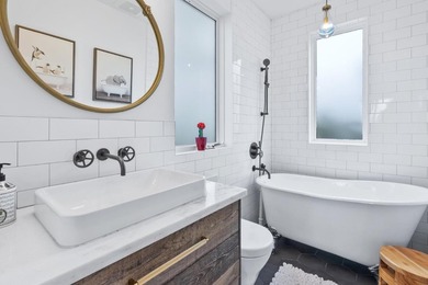 Experience the pinnacle of coastal living at The Landing - photo 34
