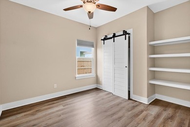Welcome to your coastal retreat in the heart of Rockport! This - photo 35