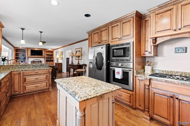 Waterfront Living in Roseberry Creek - Basement Rancher on Appx - photo 6