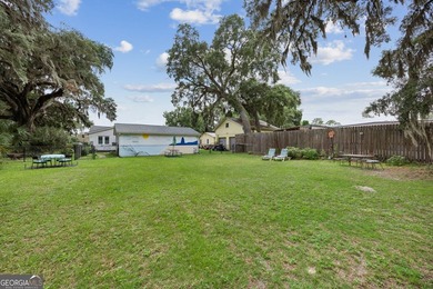 Charming cottage in downtown St. Marys featuring character - photo 39