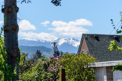 Welcome to 405 W. Spruce St. in Sequim! This charming, oversized - photo 40