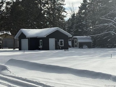 Exceptional Build-Ready Opportunity in Lost Lake Woods Club.
