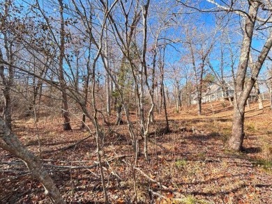 Discover your dream retreat at this beautiful water property - photo 4