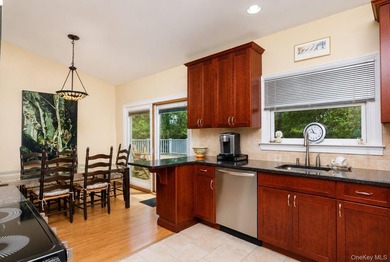 Located on a cul-de-sac in desirable Mount Sinai, this charming - photo 5