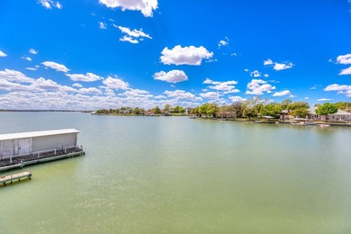 Discover the epitome of waterfront luxury living with this - photo 15
