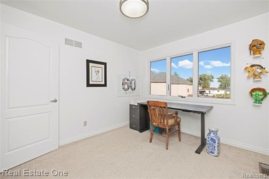 Location, Location, Location!! Beautifully appointed end unit - photo 36