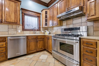 Discover the epitome of waterfront luxury living with this - photo 42