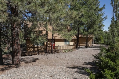This beautifully updated 3 bedroom 2 bath cabin offers - photo 1