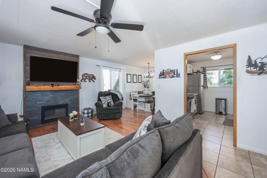 This beautifully updated 3 bedroom 2 bath cabin offers - photo 5