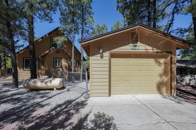 This beautifully updated 3 bedroom 2 bath cabin offers - photo 10