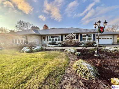 Campbellville City Lake Home For Sale in Campbellsville Kentucky