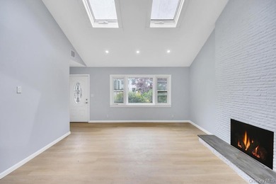 Welcome to this beautifully updated 3-bedroom, 2-bathroom Ranch - photo 5