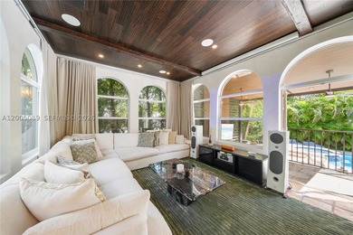 A reimagined Mediterranean estate blending timeless architecture - photo 10
