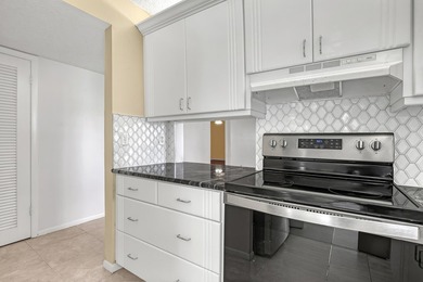 New Resort style Clubhouse. Corner unit 2BR/2BA 1st floor condo - photo 4