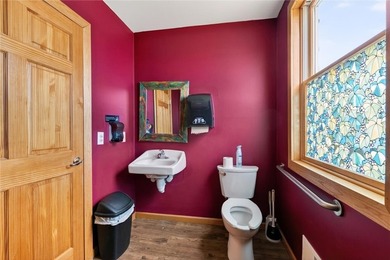 Set in the heart of the breathtaking Finger Lakes region, this - photo 11