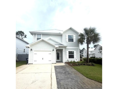 Coastal style and modern upgrades come together beautifully in - photo 1