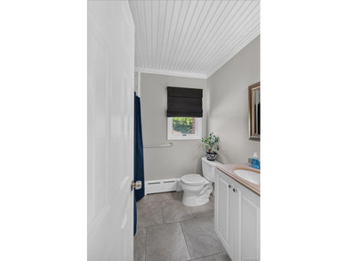 Privacy meets master craftsmanship in this beautifully - photo 13