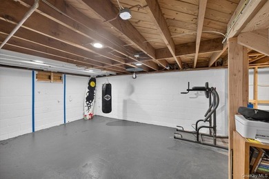 Privacy meets master craftsmanship in this beautifully - photo 14