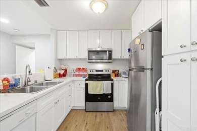 Welcome to Sunrise Point in San Diego's highly sought-after - photo 9
