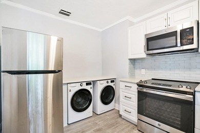 Rare opportunity to own a versatile investment property in the - photo 21